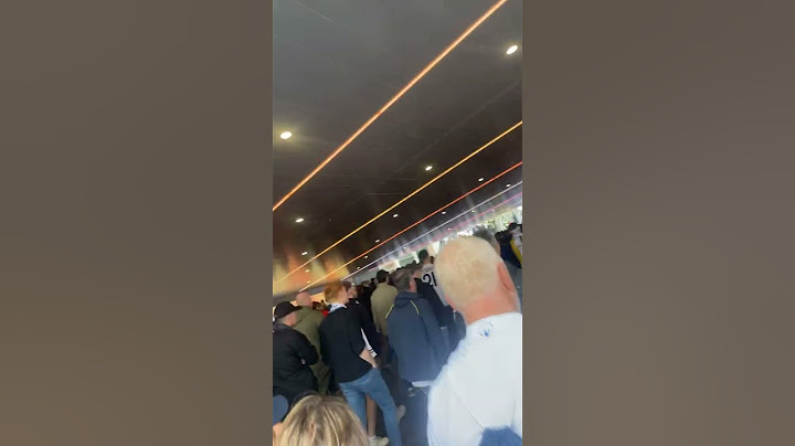 Leeds United fans leaving wembley after there loss #leedsunited #lufc #southamptonfc #saints #leeds