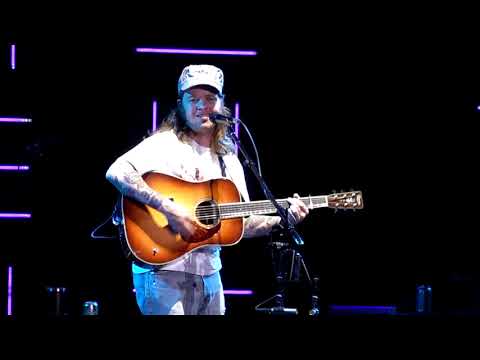Billy Strings 'Ole