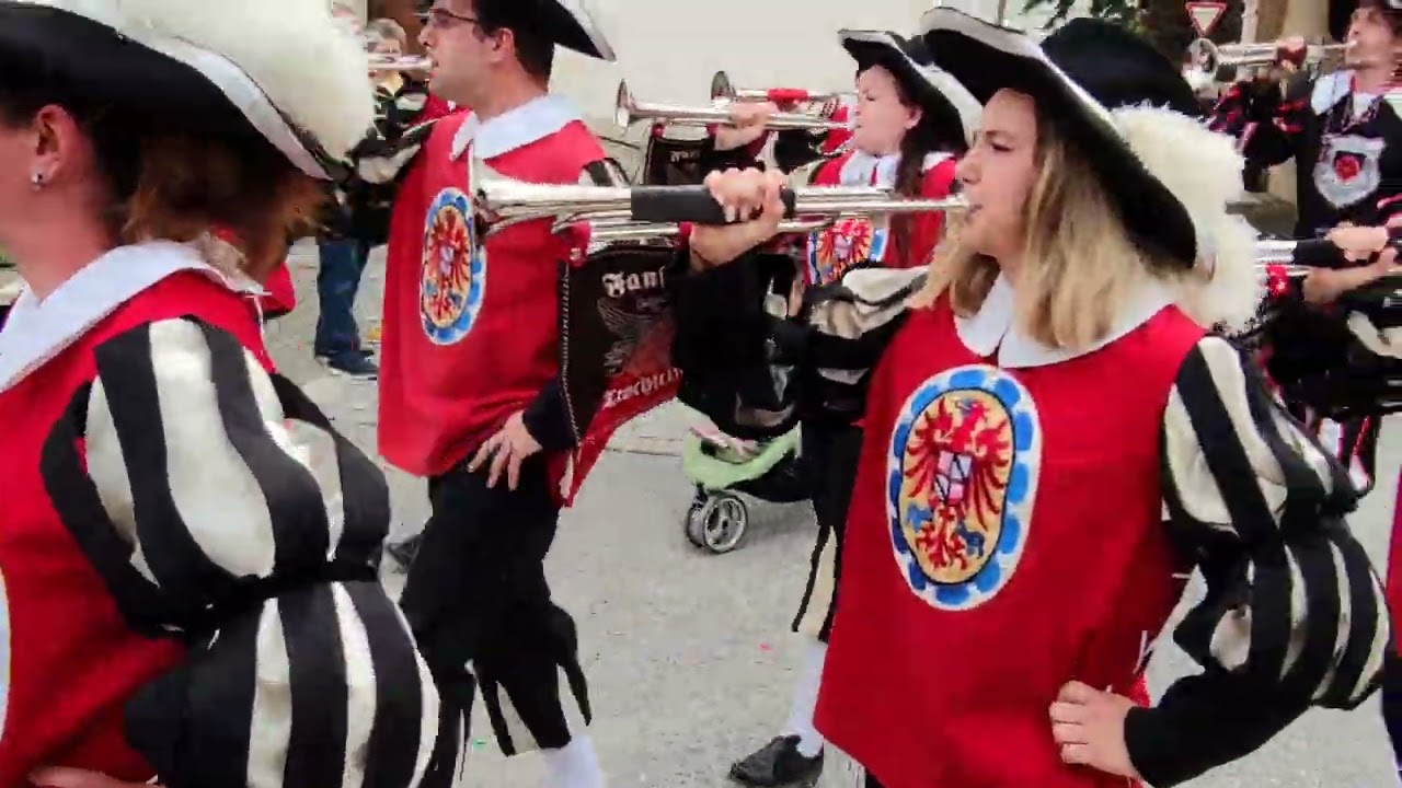 Fanfarenzug Trochtelfingen am 07. 05.2023  in  Obermarchtal,  60 Jahre Fanfarenzug  Obermarchtal.