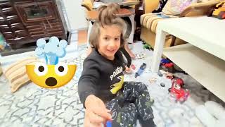 Süper Kahramanların Gizli Karargahı! | Minderlerden Dev Kale Yapımı EĞLENCELİ ÇOCUK OYUNU