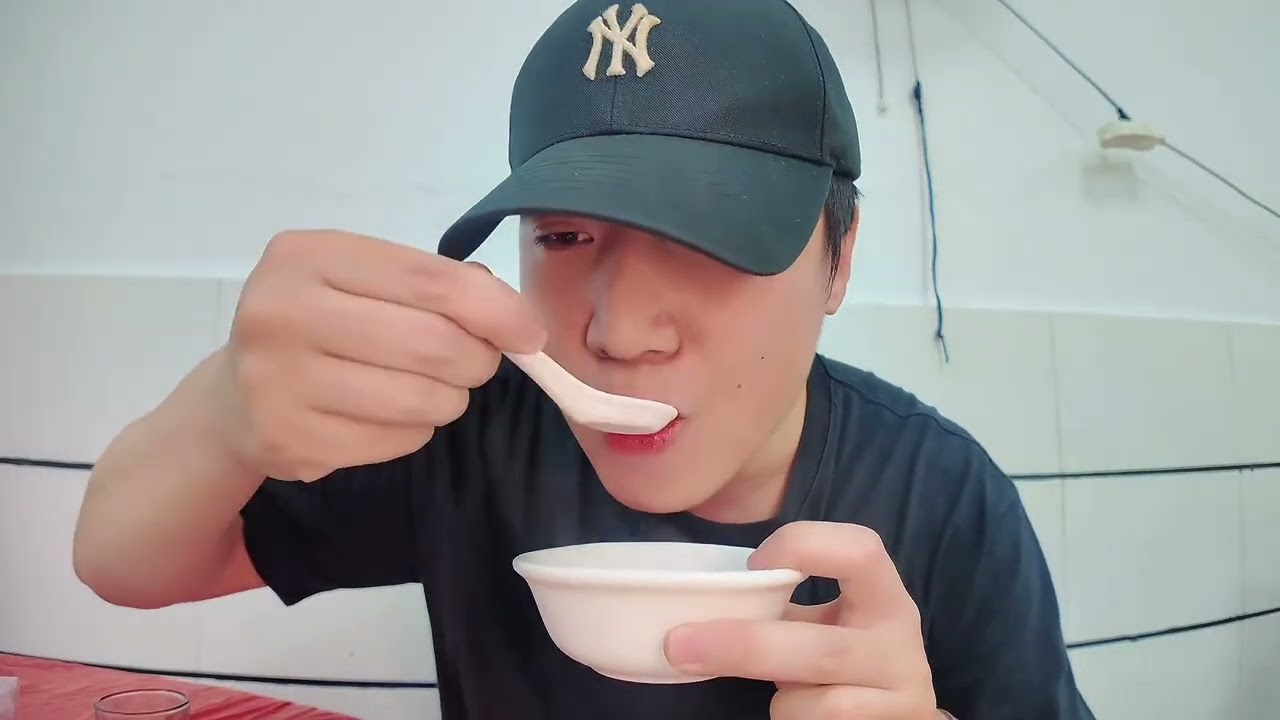 花180元在潮州吃本地粉丝带路的小炒店，藏得有点深。食材很新鲜，蒸海鲜绝了！#潮州美食 #潮汕美食 #潮汕小炒 #潮汕大排档 #好好吃饭大赛