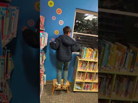 Why he twerking #funnyvideo #youtubeshorts #stupid_for_study