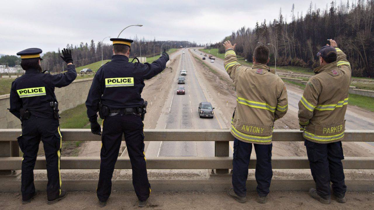 Return to Fort McMurray 'overwhelming' for some residents YouTube