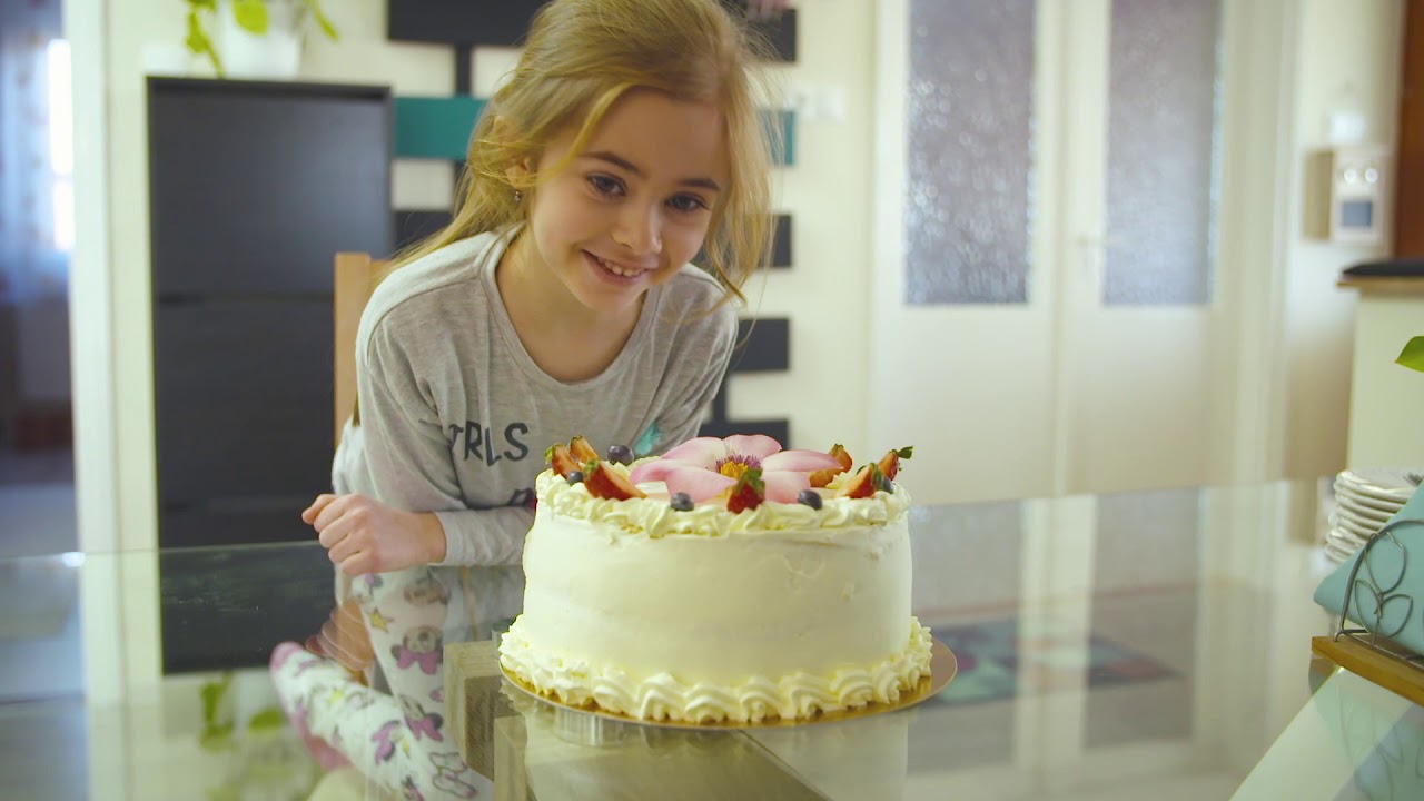 Másfél éves kora óta él 1-es típusú diabétesszel a hétéves Nelli⎮ KARMÁK