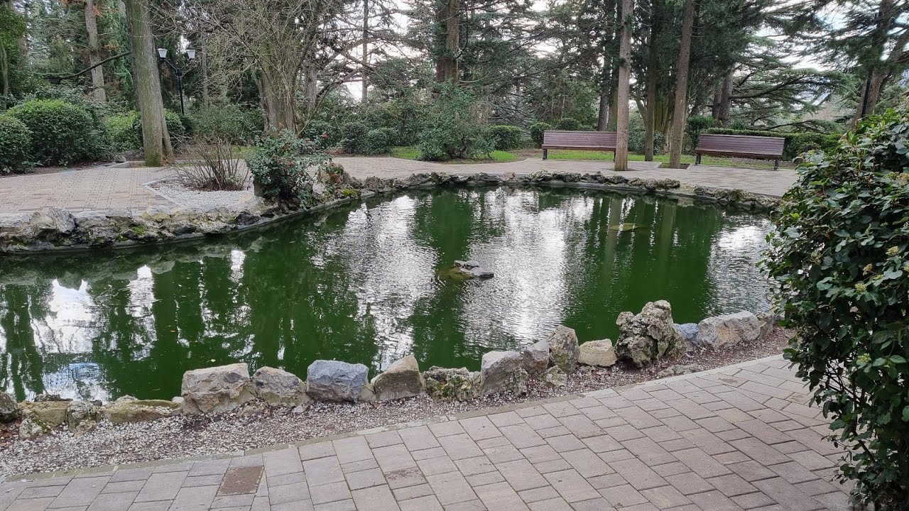 ЯЛТА, как новенький парк Массандровский после реконструкции 