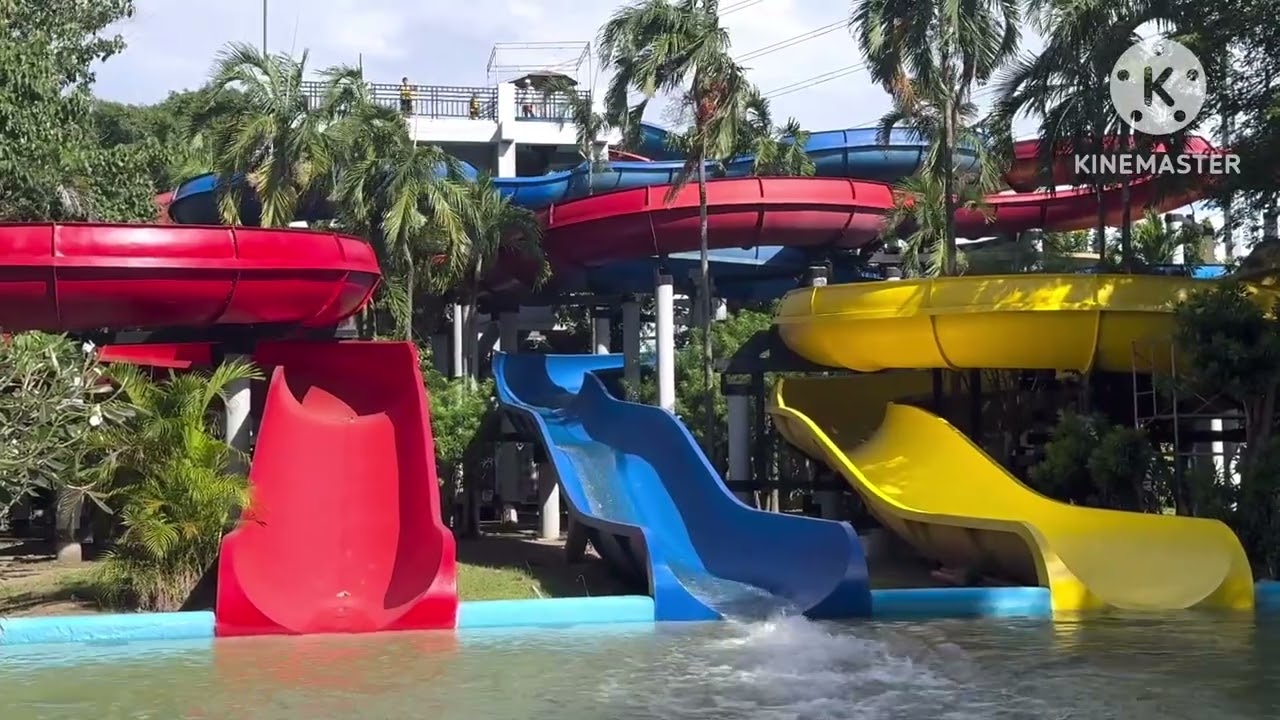 SPLASH ISLAND