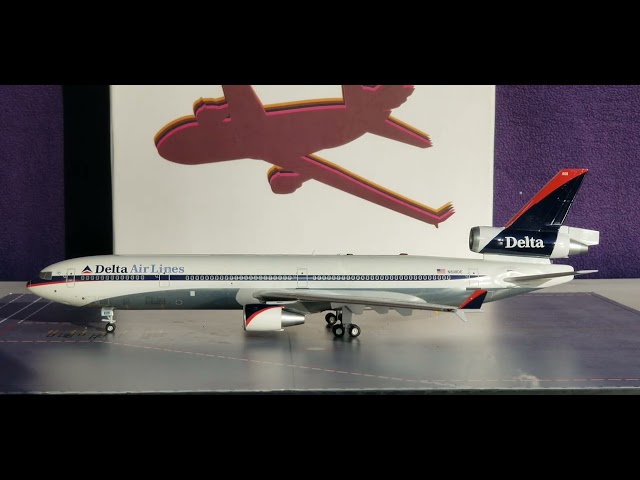 SMA 200 Vintage Delta Air Lines McDonnell Douglas MD11(1997
