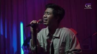 Elnanda Utomo - Semestinya (Live Session) In&Out