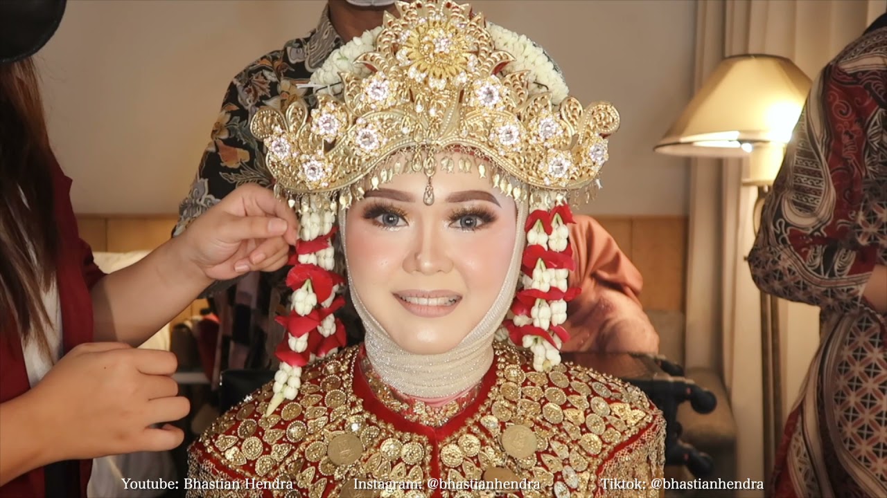 TUTORIAL MEMASANG PERHIASAN PENGANTIN PALEMBANG