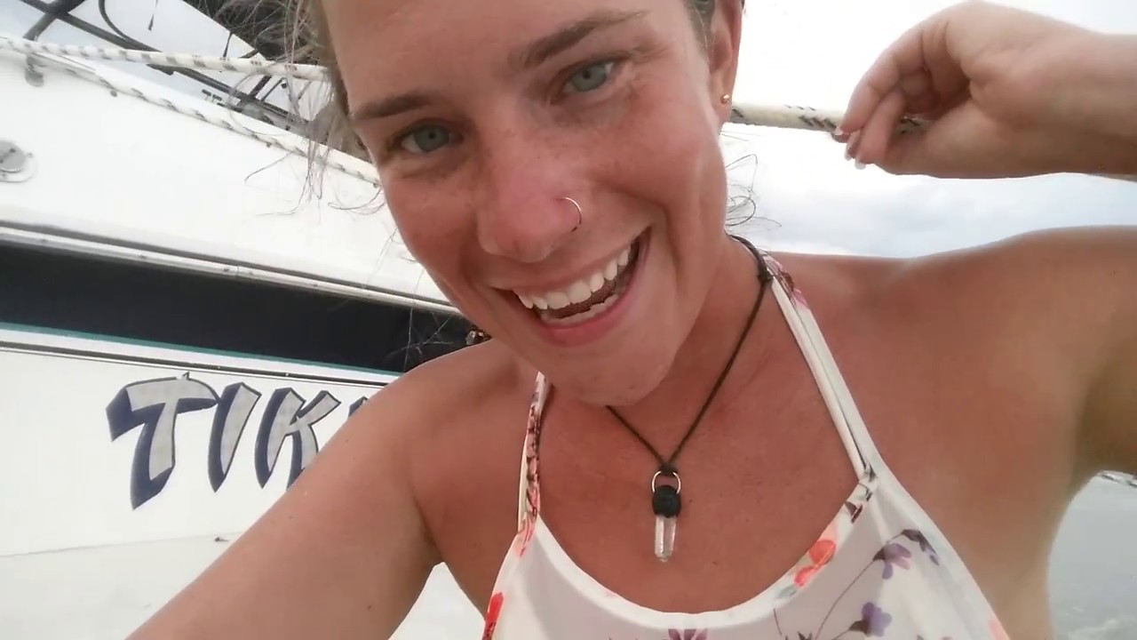 Our daughter comes to visit - Sailing Moksha Ep 7
