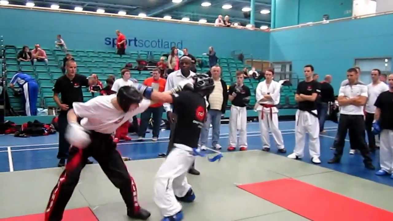 kurtis newton mai national circuit 2 glasgow 2012 1st fight