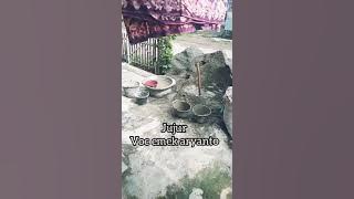 Jujur duene arit lan pacul.