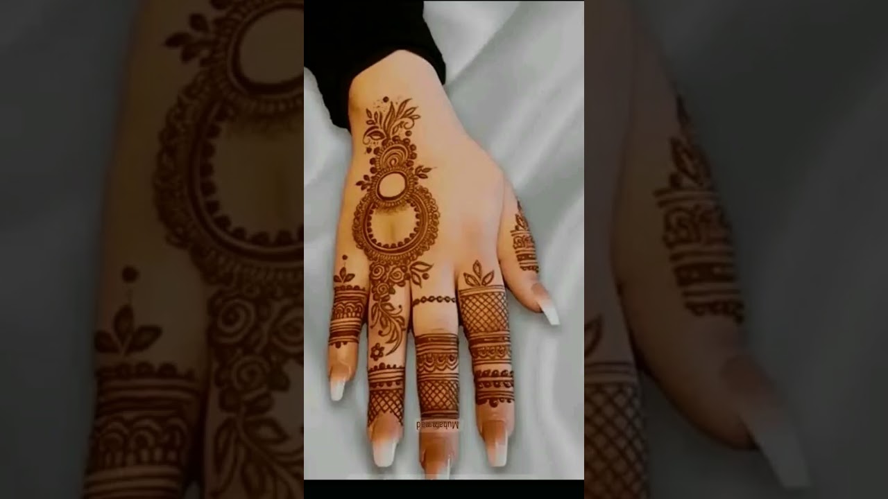 Beautifull mahndi desing 