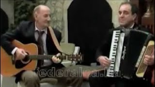 Video thumbnail of "Vratnik pjeva"