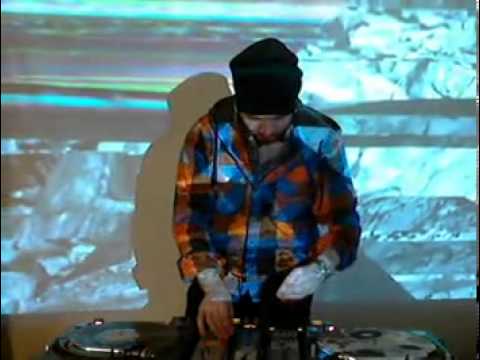Wum, visuals by Thief - RTS.FM.210112