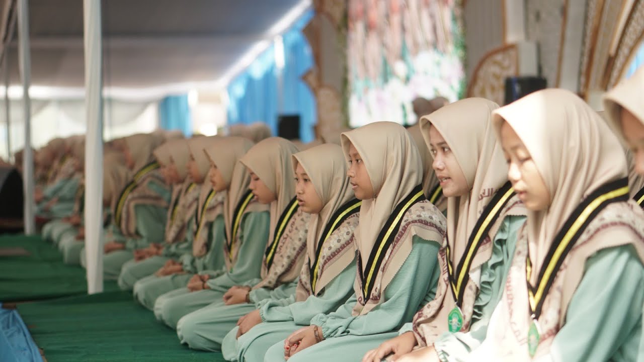DEMONSTRASI WISUDA BIL GHOIB JUZ 30 PUTRI - PP TRI BHAKTI ATTAQWA 23/10/2023