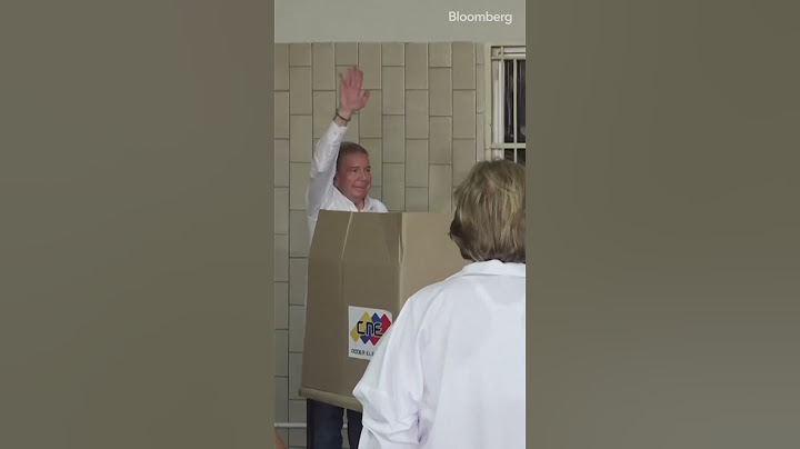 Candidato opositor Edmundo González vota en las elecciones presidenciales de Venezuela