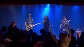 Joderse la vida (Carolina Durante) - Thorazine (cover en directo)
