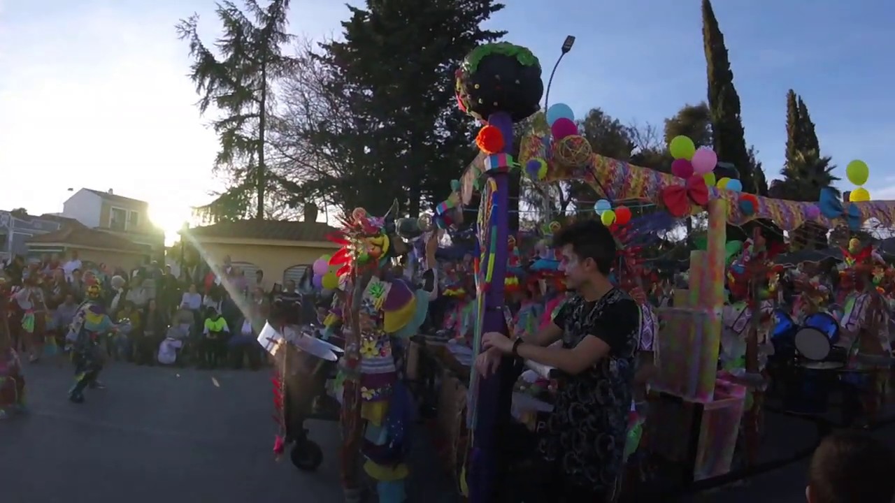 Desfile de la comparsa Anuva en Barcarrota 2020