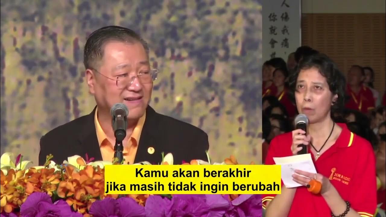 Wajahnya terlihat spt hantu, petugas pencabut nyawa hitam & putih telah