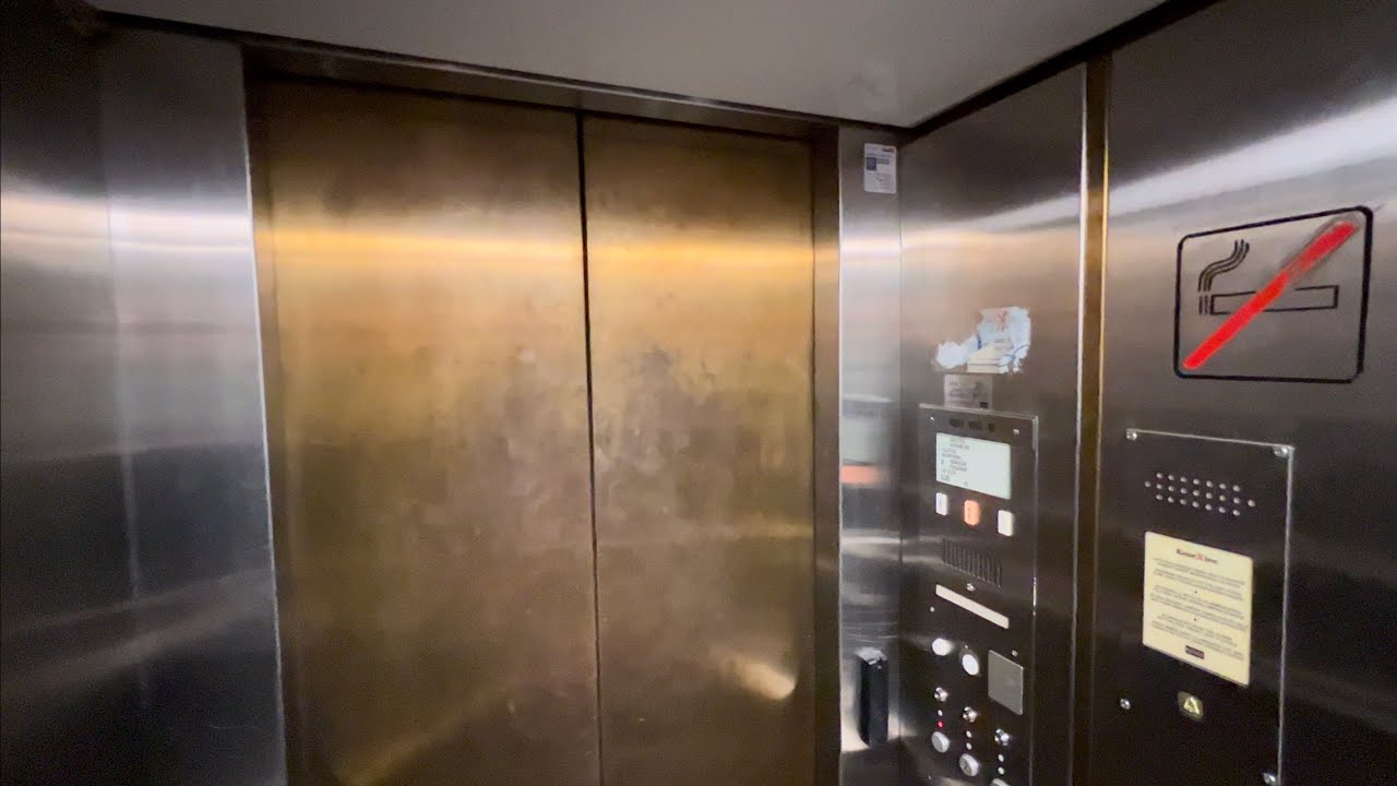 Classic 1985 KONE Roped Hydraulic Elevator Forum Shopping Mall