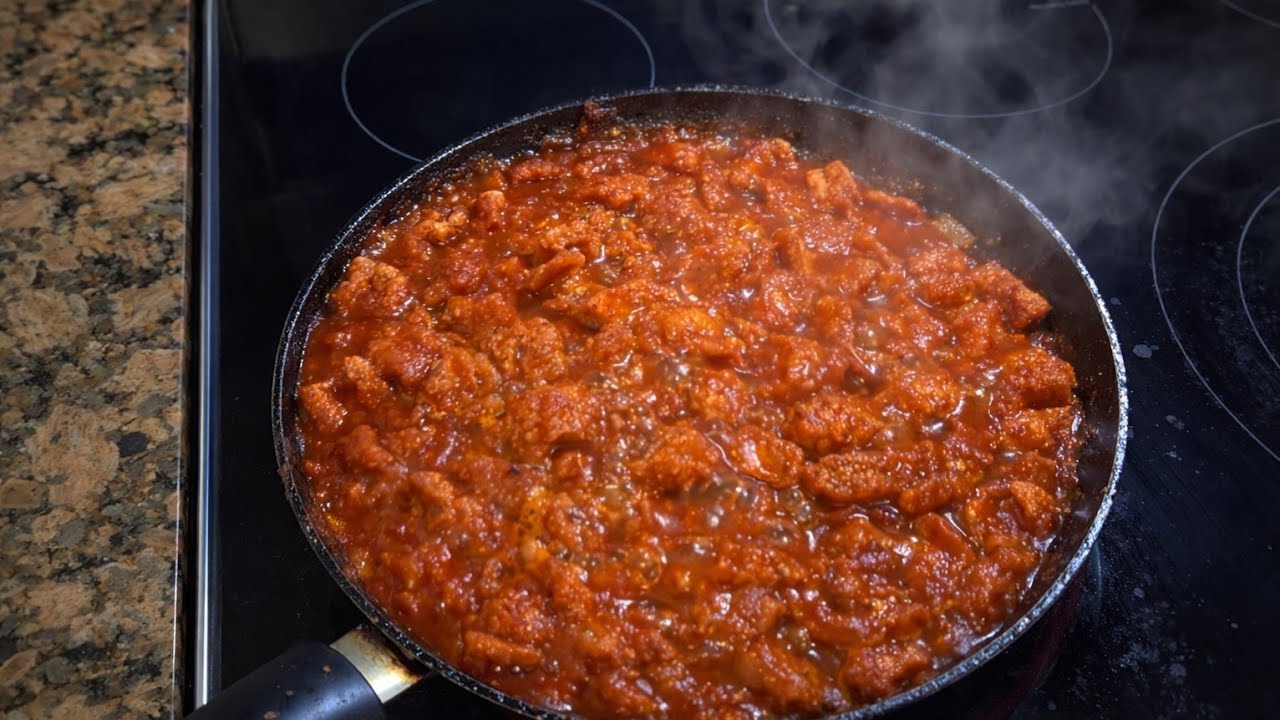 Chicharrones en Salsa Roja Caseros 🌶️ Una Pica y Otra No!