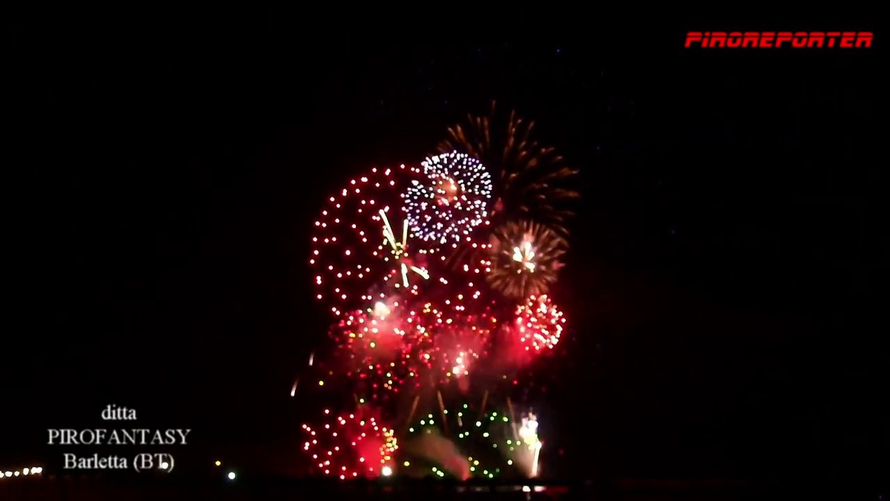 BARLETTA - Spettacolo pirotecnico ditta PIROFANTASY - Barletta (BT)