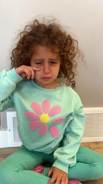 Always be kind to others- sharing is caring ❤️- show love to others #shorts