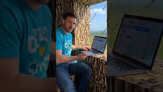 I'm installing Linux in Minecraft.