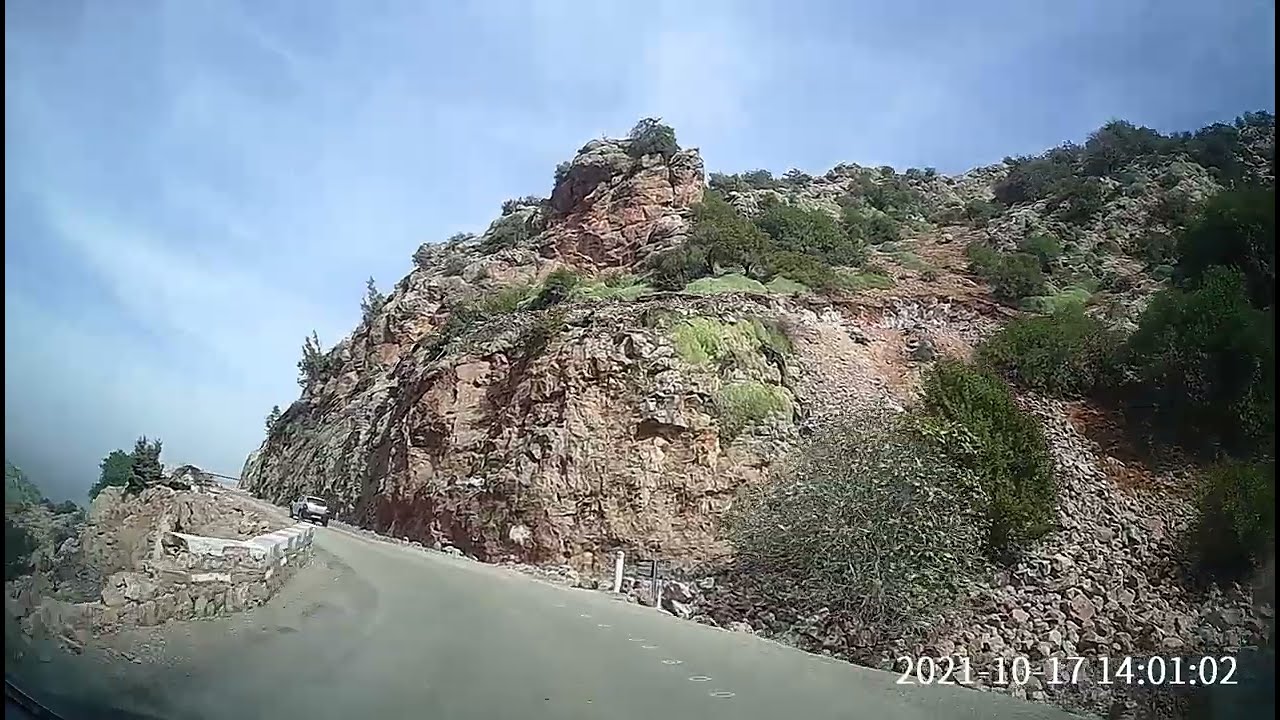 روعة المناظر على الطريق من بني ملال إلى بين الويدان عبر أفورار 🚗🏞️From Beni Mellal to Bin El Ouidane