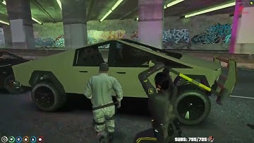 A COP KNOCKS OUT Lil Bleach with a SLEDGE HAMMER DURING A CHASE | NoPixel 3.0 GTA RP