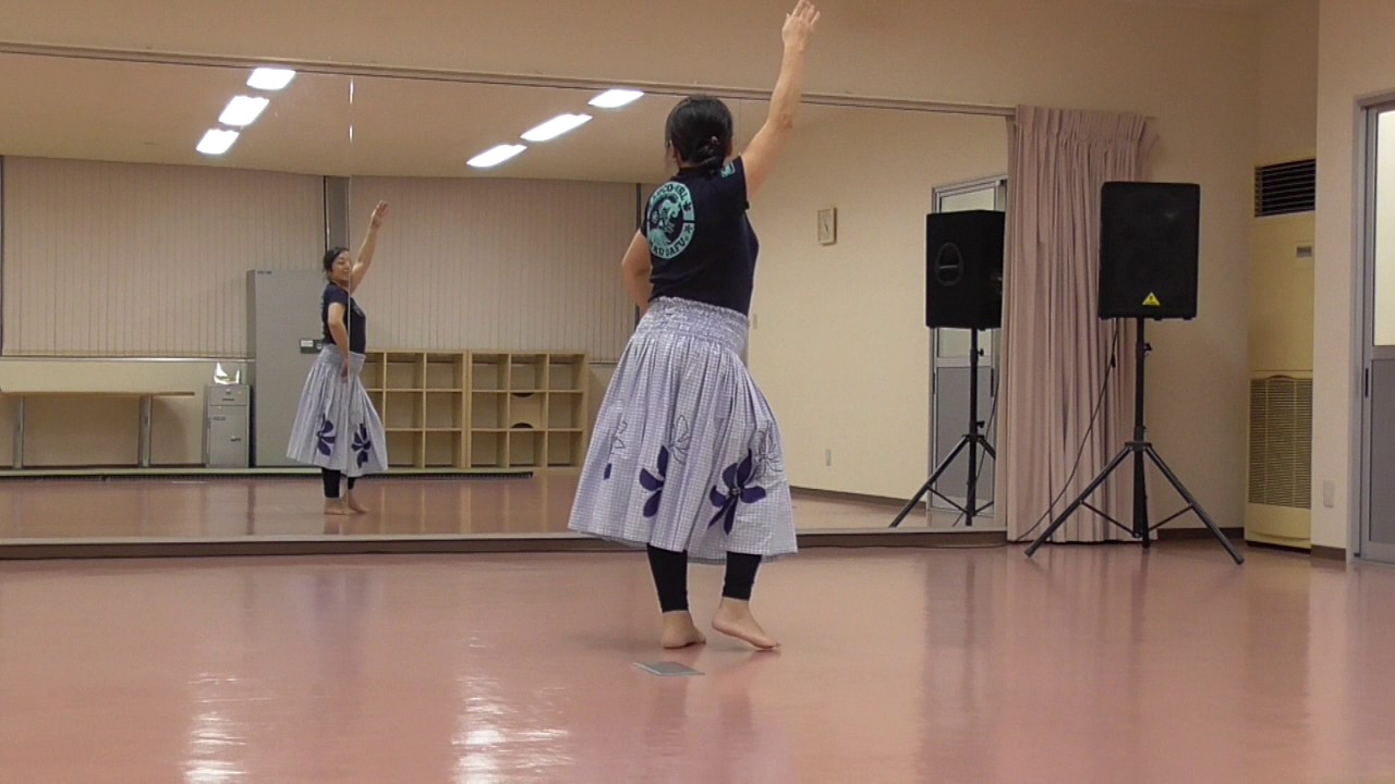 清水　アロハオエ　フラダンス