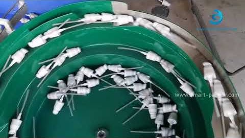 Automatic plastic pump cap spray cap vibrating sorting bowl machine testing video