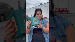 Famous So many quirky finds at the flea market! Net Worth