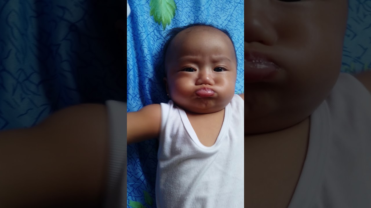 ade ade cute cute video player