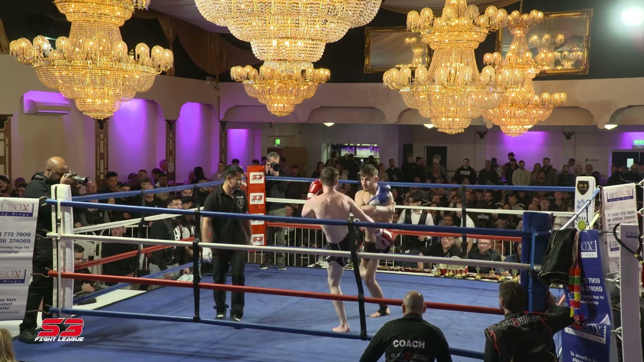 Matty Spriggs vs Will Connolly