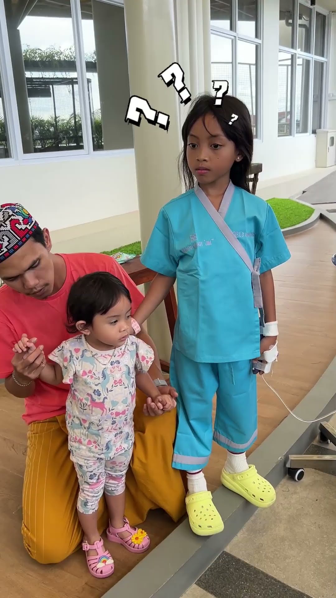 LEIKA LEXIE KE MINI ZOO JIH KETEMU KELINCI