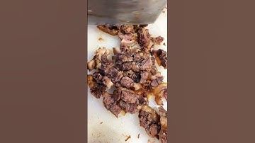 Cut the pork ribs into equal portions. #coconutfoodies #shorts #pork #cuttingskills