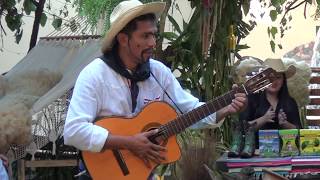 Video thumbnail of "Ka`i ha Lucas - Tradición y Cultura"