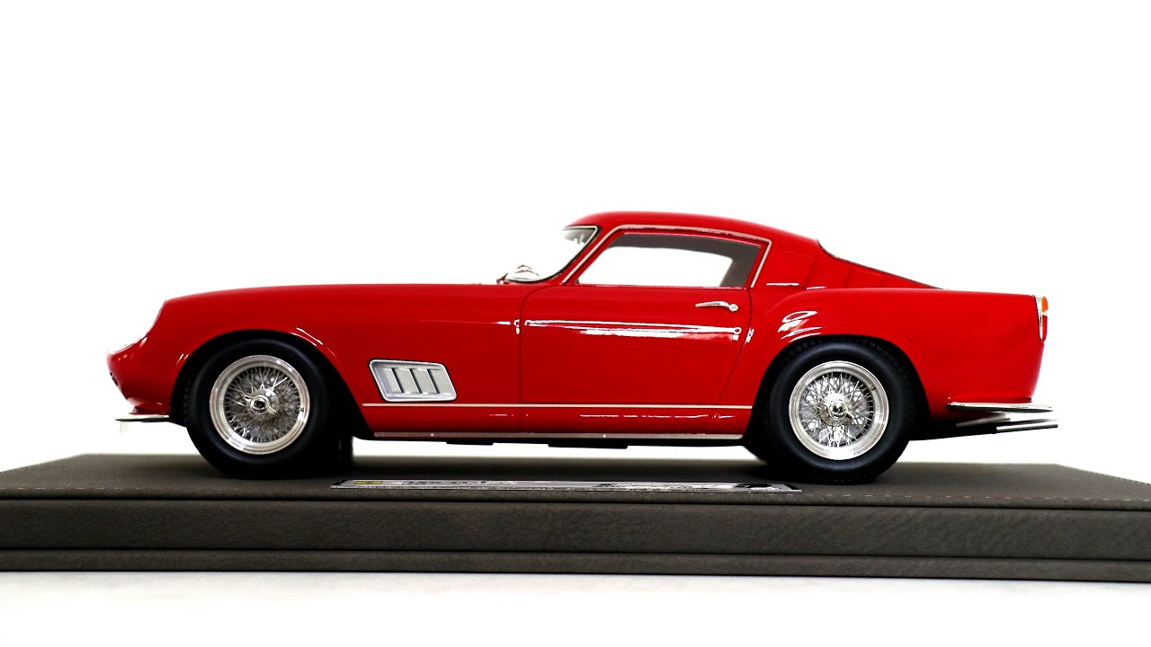Miniature BBR Ferrari 250 Tdf – Échelle 1:18 – Coupe Faro Carenato 1958 – Avec Vitrine