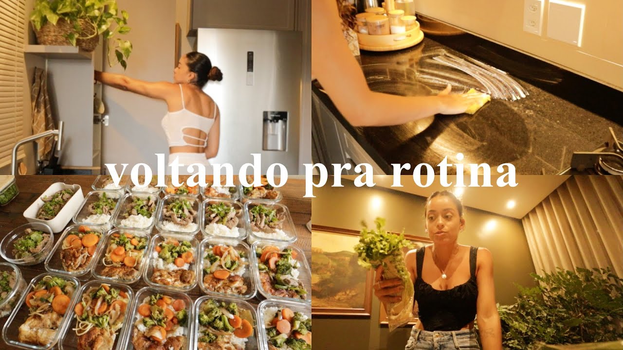 Compras no mercado, marmitas, faxina na cozinha, fazendo almoço, treino, lavando roupas, trabalho...
