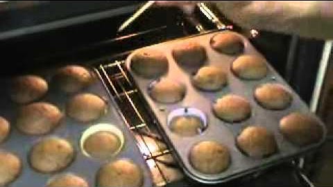 Root Beer Float Cupcakes