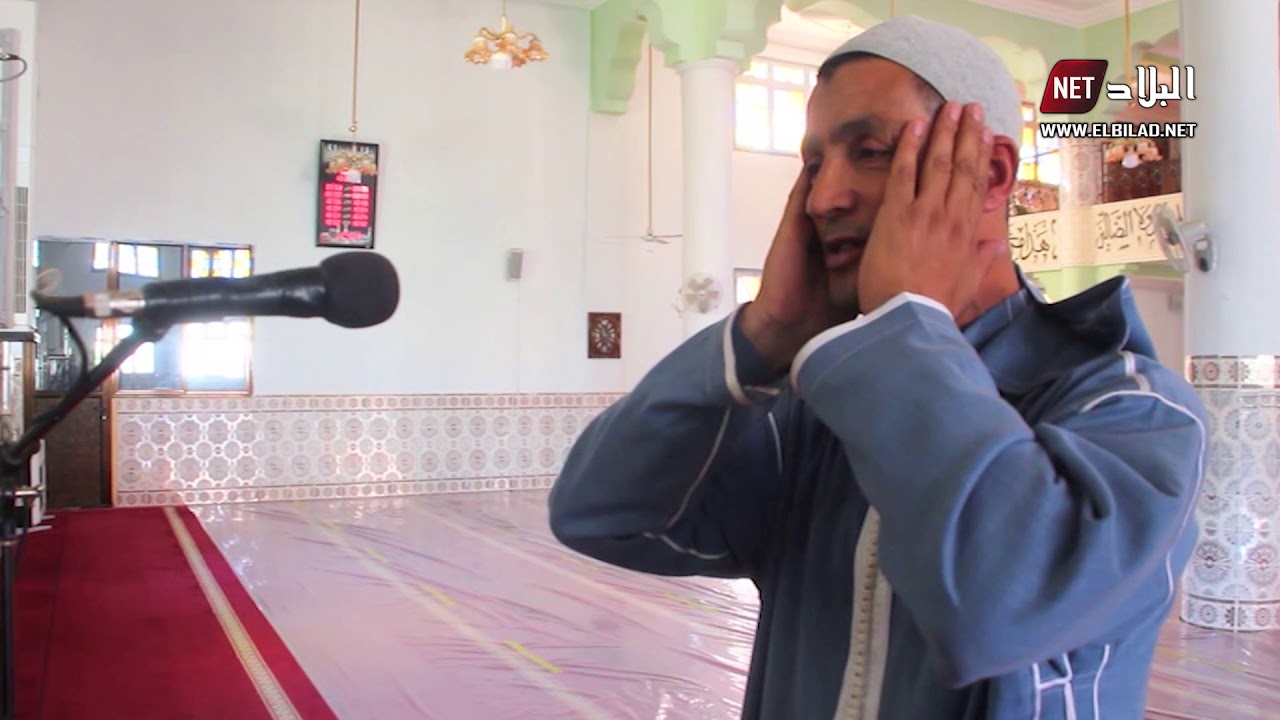 مستغانم: نور الدين مؤذن متطوع .. طموحه أن يؤذن في المسجد الأعظم