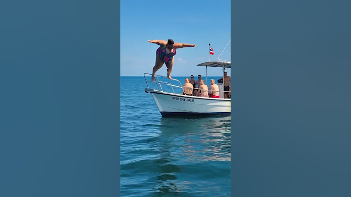 Elle voulait se rafraîchir... elle a fini par refroidir tout le bateau 🚤 😂