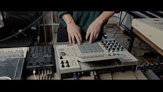 Sequencing midi and Ableton link Mpc - Moog - SP404 - and the Key 61