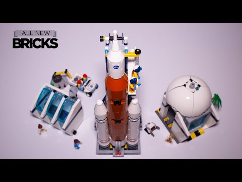 Lego City 60351 Artemis I Rocket Launch Center Speed Build