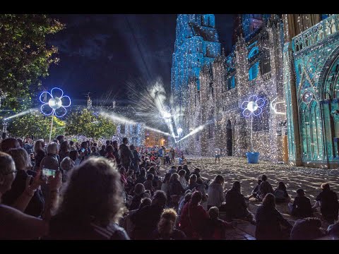 Un spectacle son et lumière attire le public à la cathédrale de Bayeux