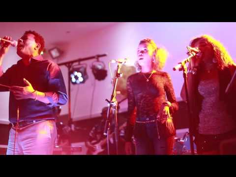 Tirika Réveillon 2016 à Lyon avec Nina's