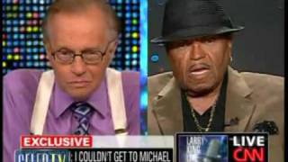Joe Jackson Denies Beating Michael on Larry King