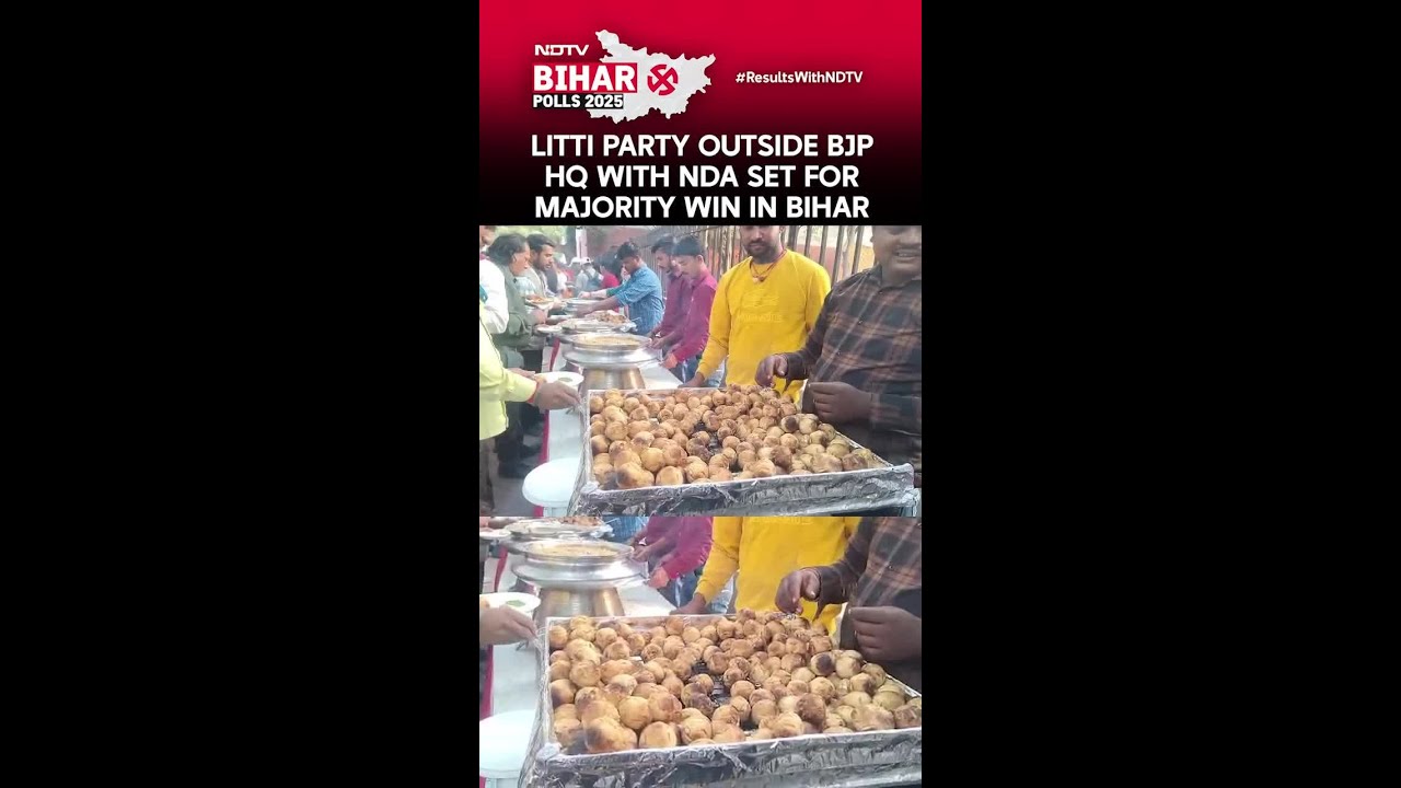 Bihar Poll Results | Litti Party Outside BJP's Delhi HQ With NDA Set For Majority Win In Bihar